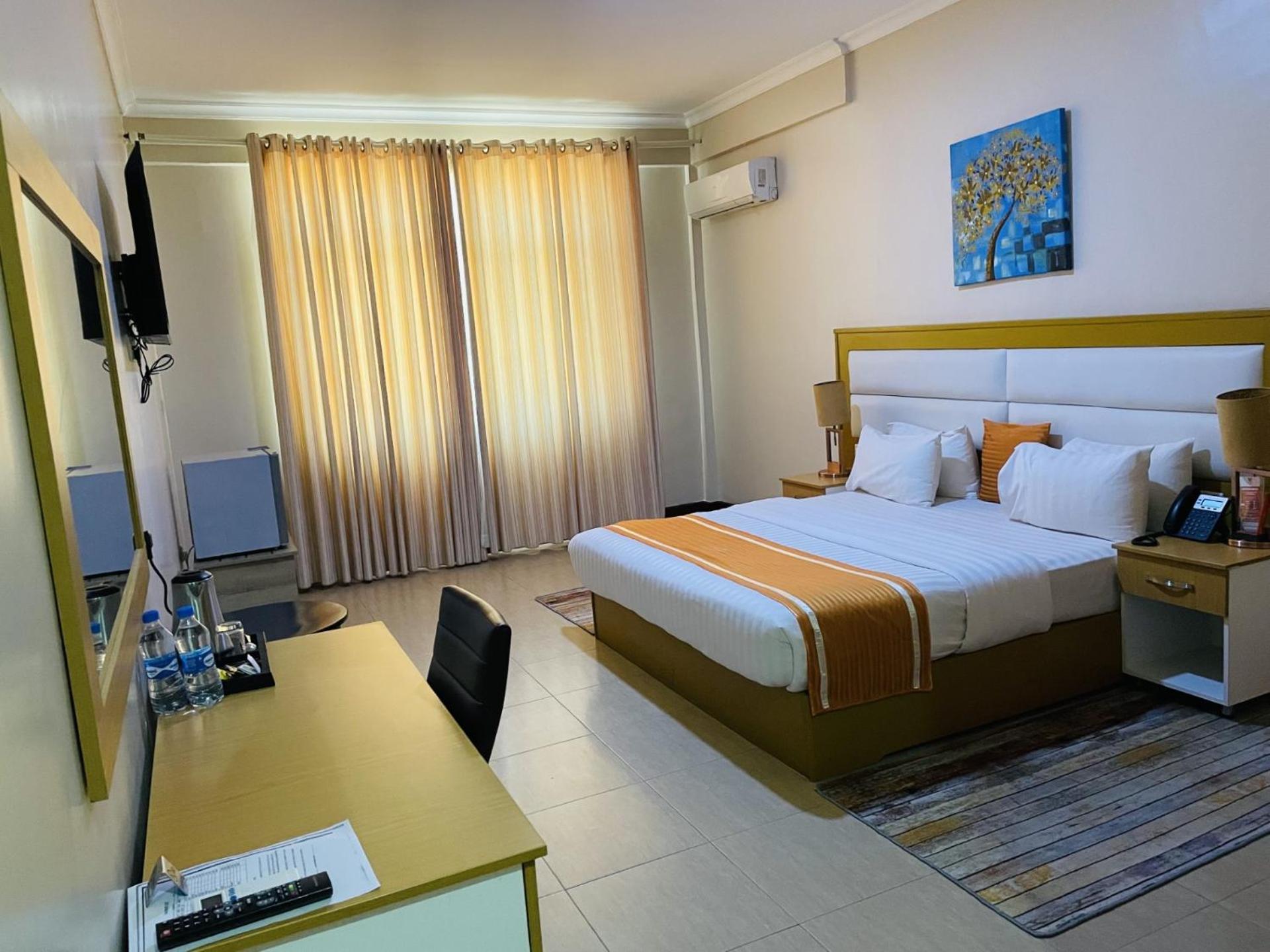 Nashera Hotels 도도마 외부 사진